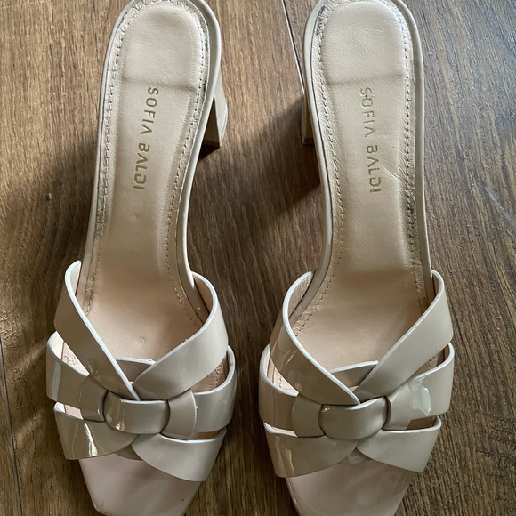 Beige short heel mule Sofia Baldi - Picture 4 of 10